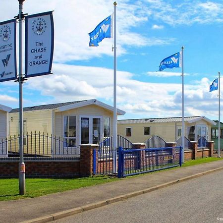 The Chase Holiday Park Hotel Ingoldmells Exterior photo